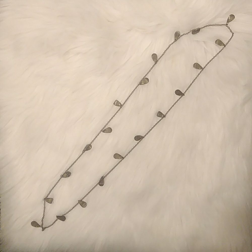LONG antiqued metal chain with metal leaves - Picture 1 of 2